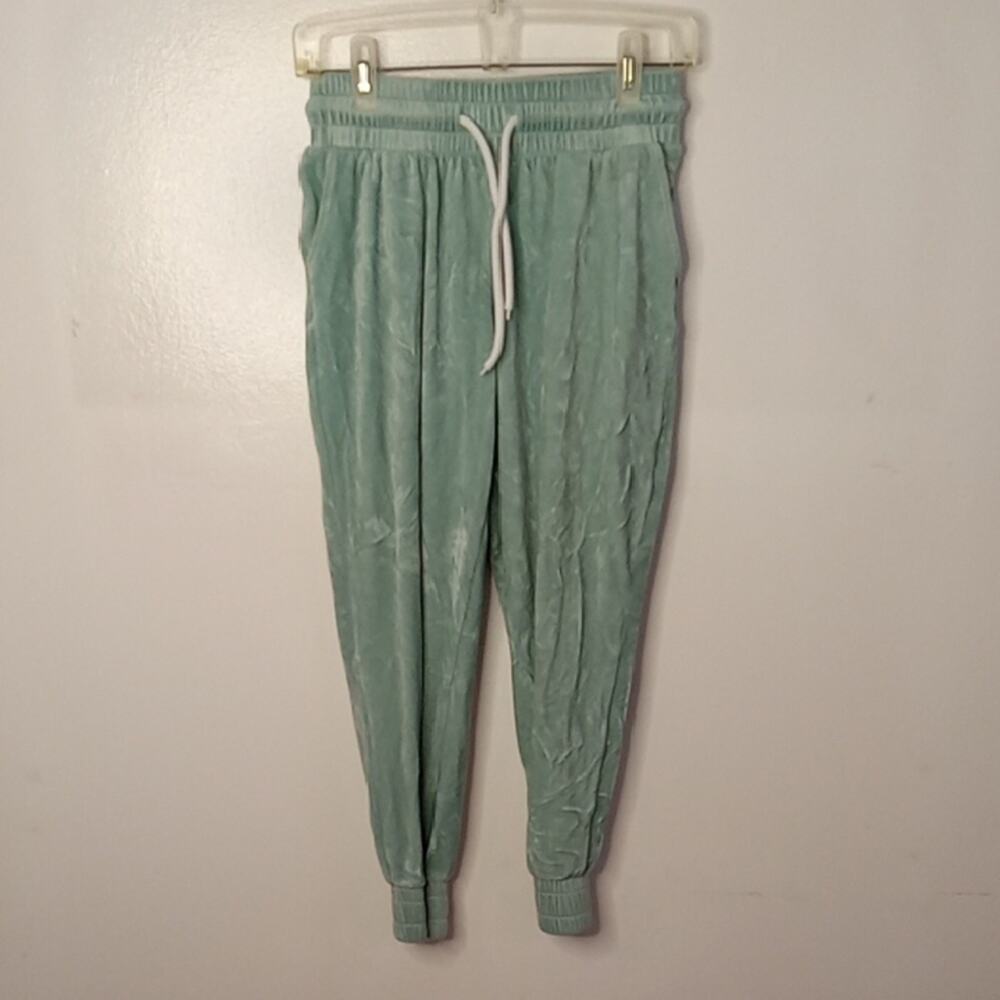 No Boundaries Girls Small Crushed Velvet Mint Green Jogger Pants. Athleisure